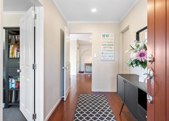  at 22 Flora Place, Wattle Downs, Auckland