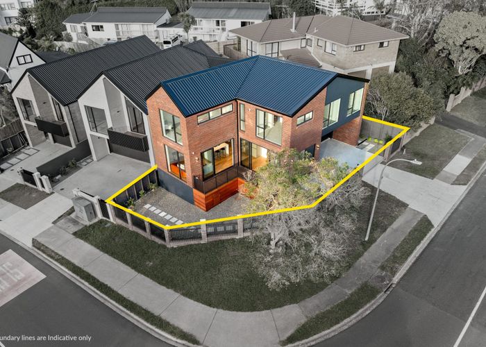  at 1 Weetman Drive, Browns Bay, North Shore City, Auckland