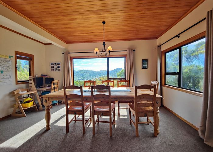  at 32 Wrights Hill Road, Karori, Wellington