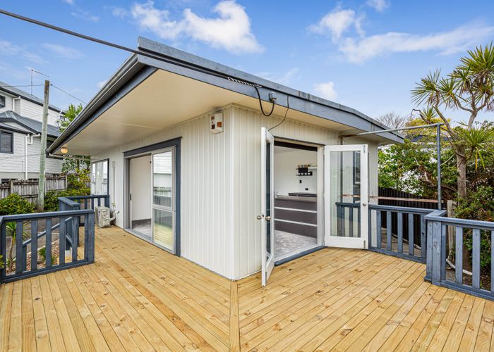  at 52 Bay Street, Red Beach, Red Beach
