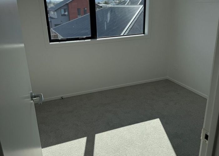  at 1/24 Maanihi Drive, Rototuna, Hamilton, Waikato