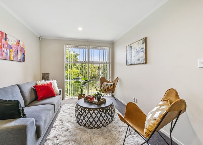  at 16 McGinty Street, Takanini, Auckland