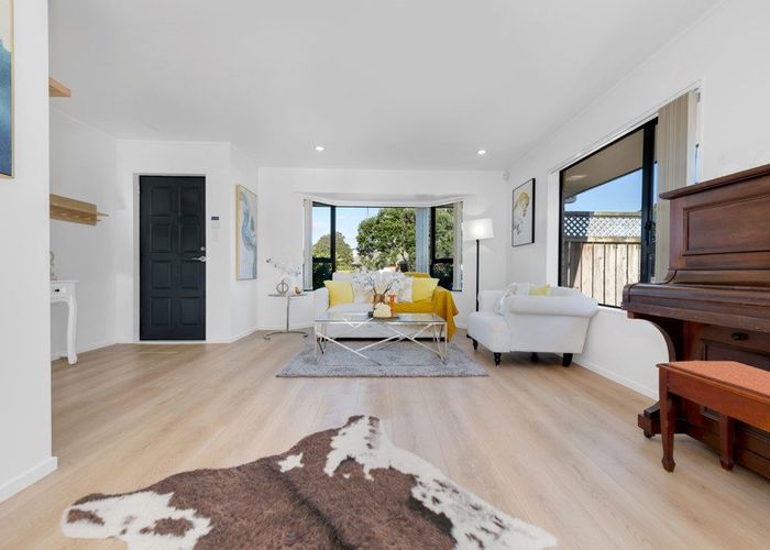  at 6 Frank Bunce Grove, Flat Bush, Auckland