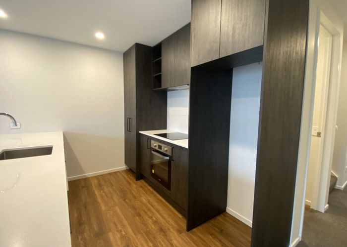  at 4/94  Cobham Street, Spreydon, Christchurch City, Canterbury