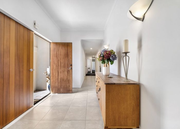  at 6 Thornley Place, Woodend, Woodend