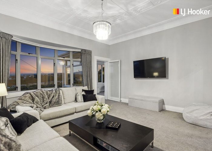  at 12 Highcliff Road, Andersons Bay, Dunedin