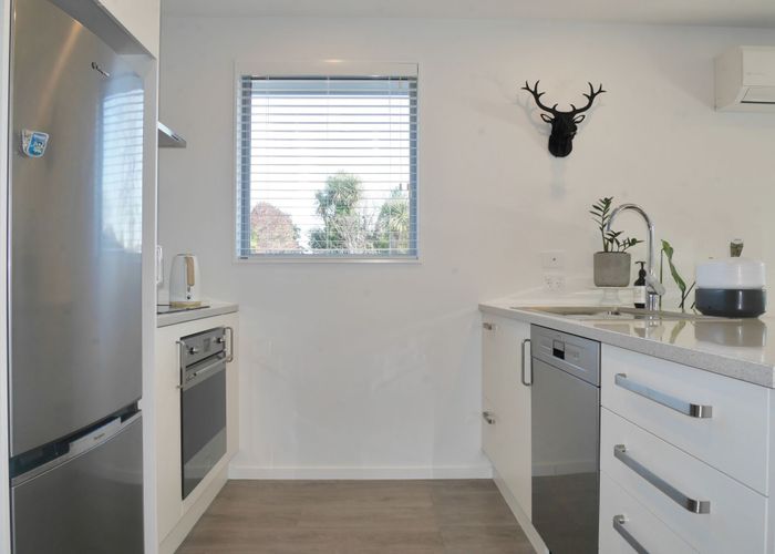  at 1/238 Hills Rd, Mairehau, Christchurch City, Canterbury