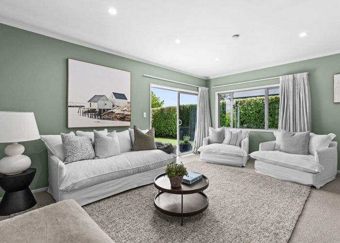  at 4 Donald Place, Frimley, Hastings, Hawke's Bay