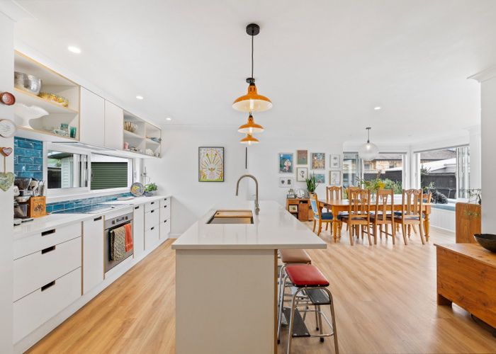  at 93 Brookfield Street, Hamilton East, Hamilton