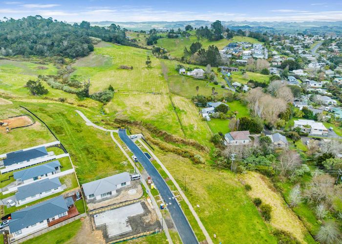  at 15 Kanono Way, Helensville, Rodney, Auckland