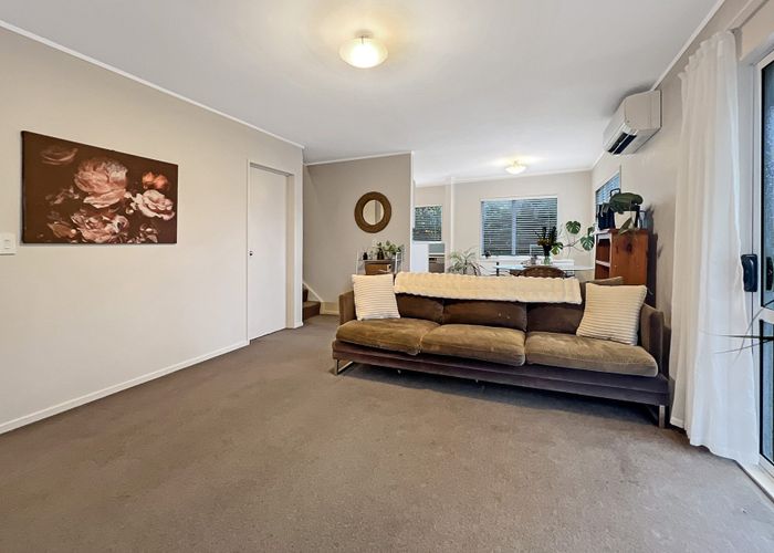  at 15/24 Eastglen Road, Glen Eden, Waitakere City, Auckland