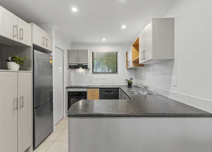  at 11/5 Monte Cassino Place, Birkdale, Auckland