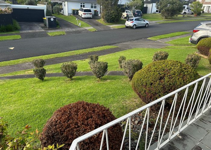  at 1 Melissa Place, Farm Cove, Manukau City, Auckland