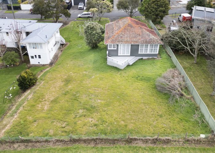  at 46 Silverton Avenue, Wai O Taiki Bay, Auckland City, Auckland