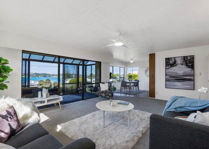  at 12 Melandra Road, Stanmore Bay, Whangaparaoa