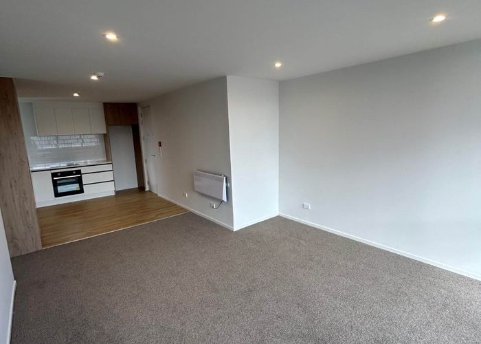  at 4/16 Treasure Lane, Te Atatu South, Waitakere City, Auckland