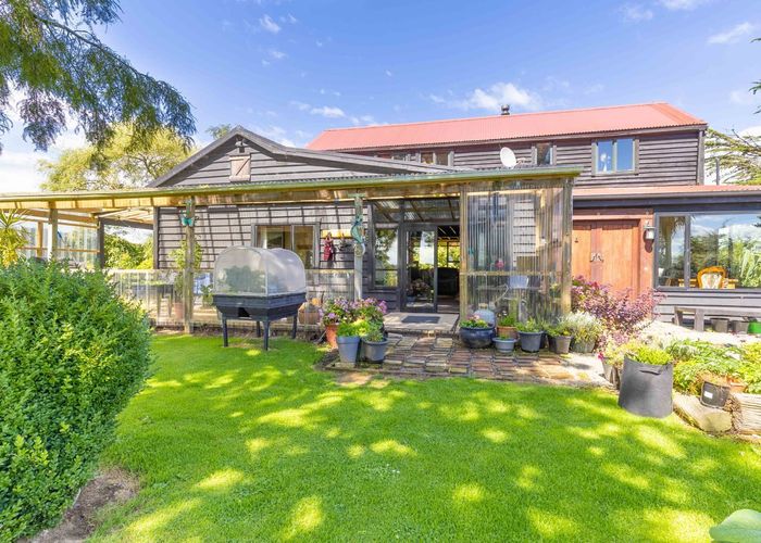  at 402 Waipango Ermedale Road, Riverton