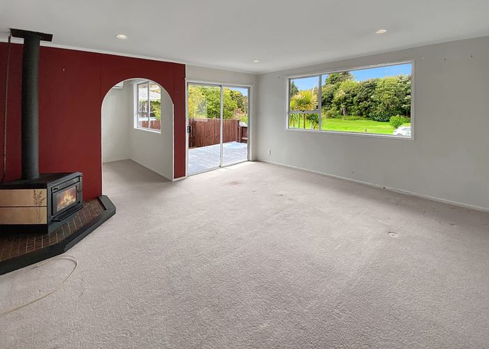  at 28 Serwayne Place, Sunnyvale, Waitakere City, Auckland