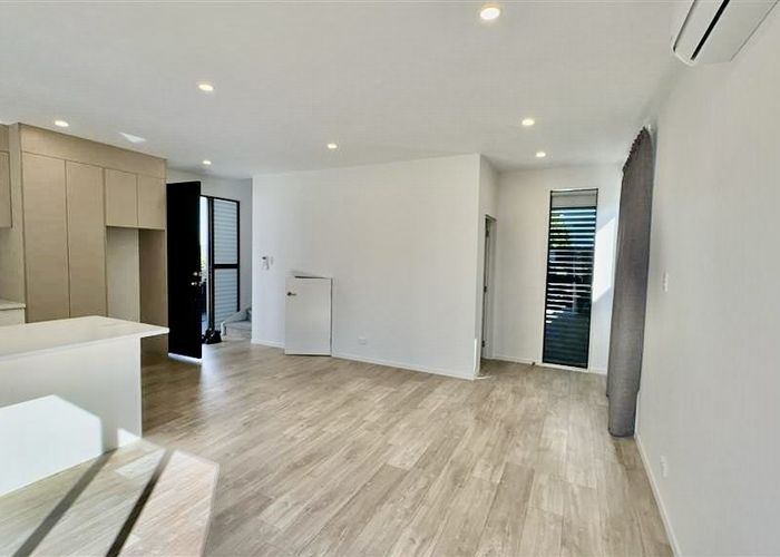  at 14A Andrew Road, Howick, Manukau City, Auckland