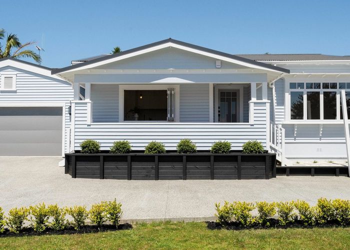  at 54 EATON CRESCENT, Matua, Matua 
