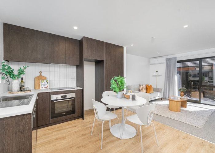  at D2/9 Vesty Avenue, Hillcrest, Hamilton, Waikato