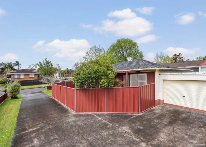  at 1/34 Matuhi Rise, Henderson, Waitakere City, Auckland