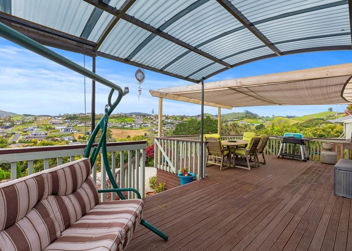  at 26 Highcroft Place, Welcome Bay, Tauranga