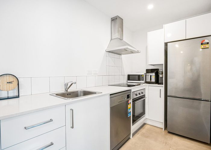  at 105/28B Eileen Newey Place, Henderson, Waitakere City, Auckland