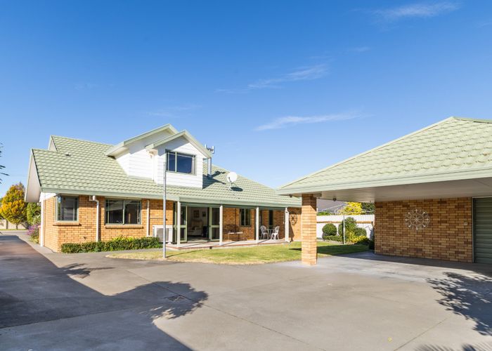  at 90 Church Road, Taradale, Napier, Hawke's Bay