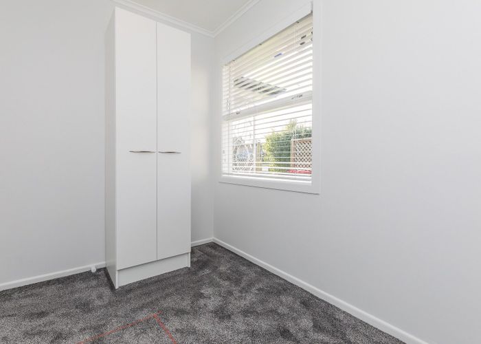  at 121 Great South Road, Greenlane, Auckland City, Auckland
