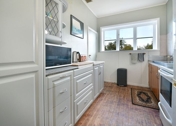  at 2 Waiwera Avenue, Parakai, Helensville