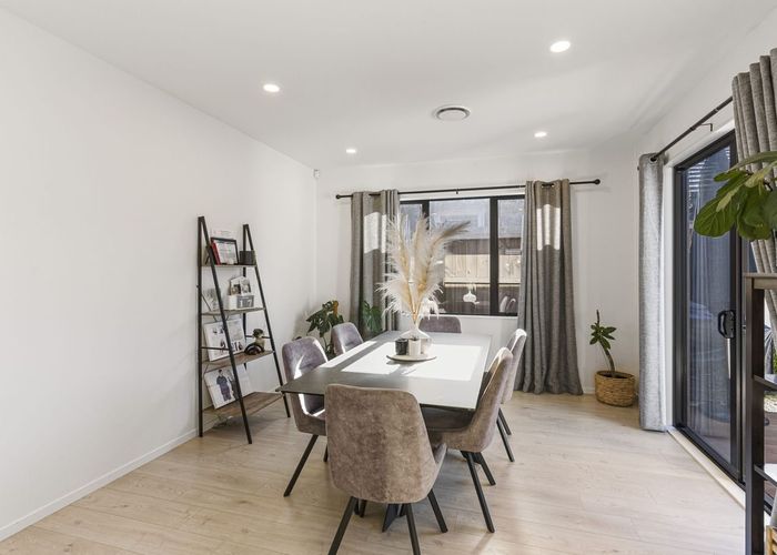  at 9 Lusitano Drive, Karaka, Papakura