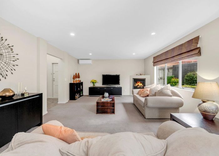  at 109A Wellington Street, Howick, Auckland