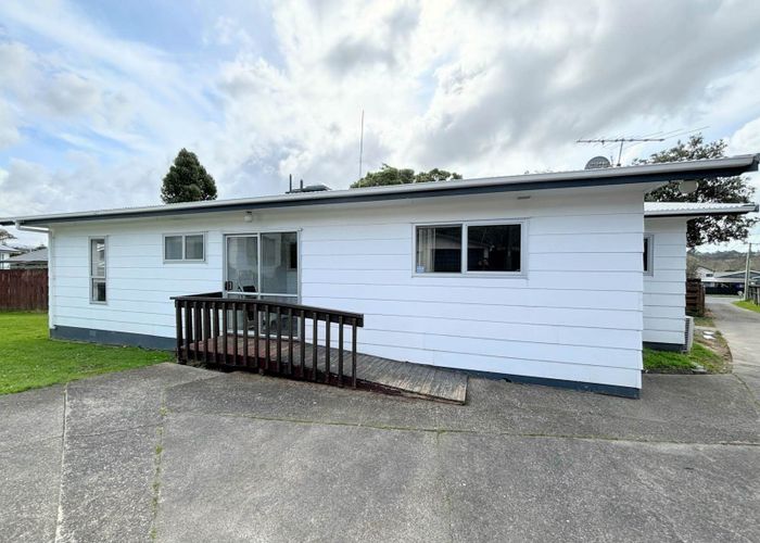  at 418A West Coast Road, Glen Eden, Waitakere City, Auckland