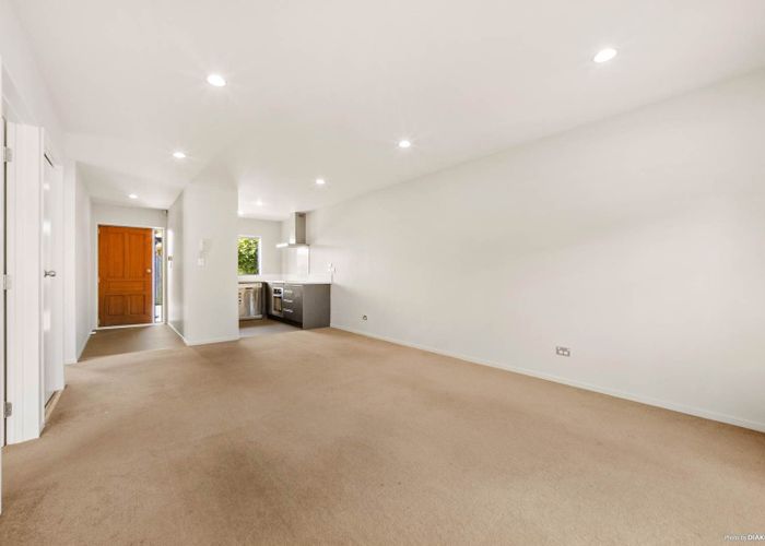  at 19/68 Fonteyn Street, Avondale, Auckland City, Auckland