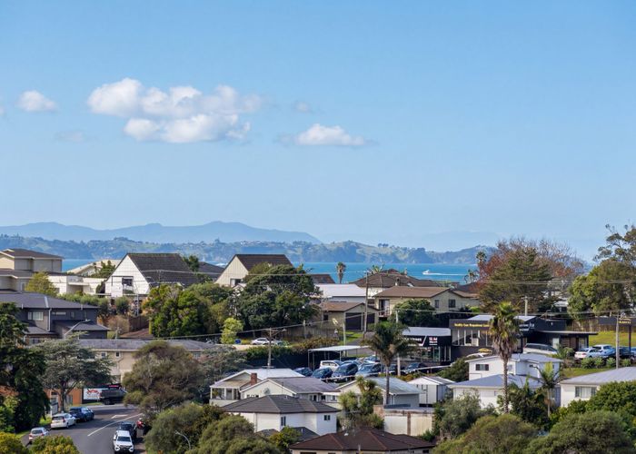  at 86 Crestview Place, Browns Bay, North Shore City, Auckland