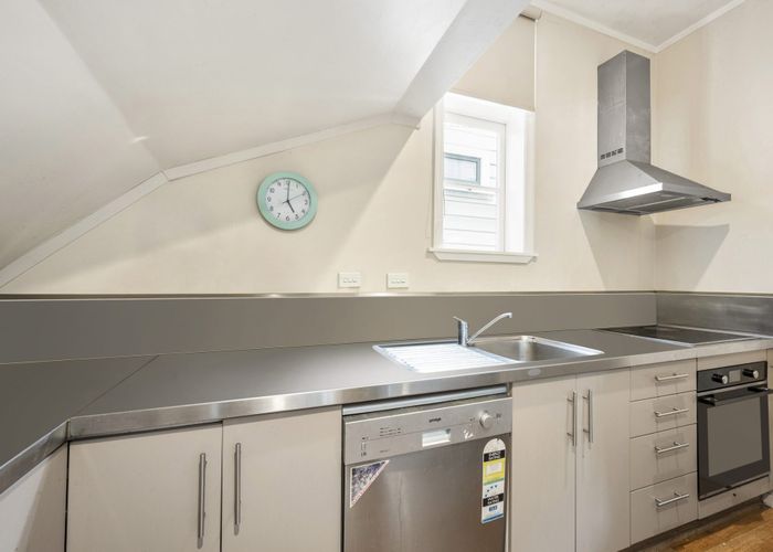  at 26 Tinakori Road, Thorndon, Wellington
