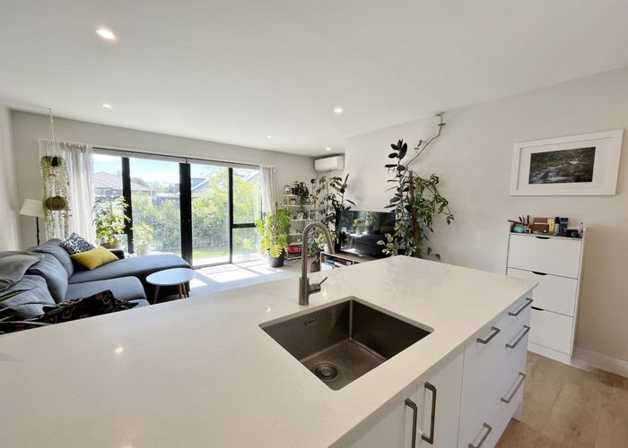  at 1/57 Woodville Street, Edgeware, Christchurch