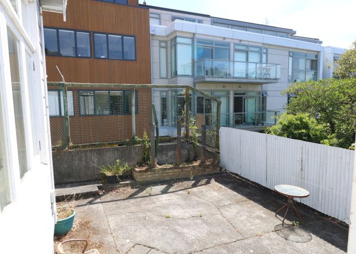  at 14 Arlington Street, Mount Cook, Wellington
