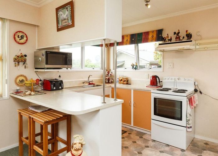  at 36 John F Kennedy Drive, Milson, Palmerston North