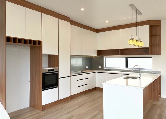  at 1 Amery Place, West Harbour, Waitakere City, Auckland