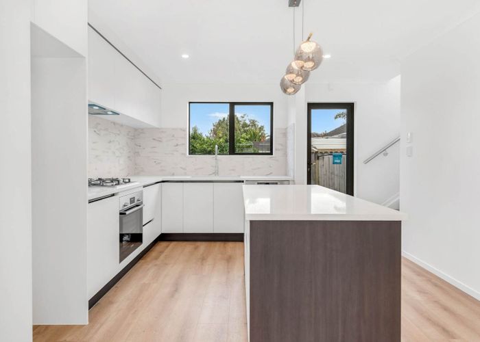  at 658C Te Atatu Road, Te Atatu Peninsula, Waitakere City, Auckland