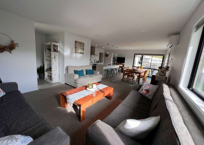  at 14 Pakanga Grove, Pyes Pa, Tauranga, Bay Of Plenty