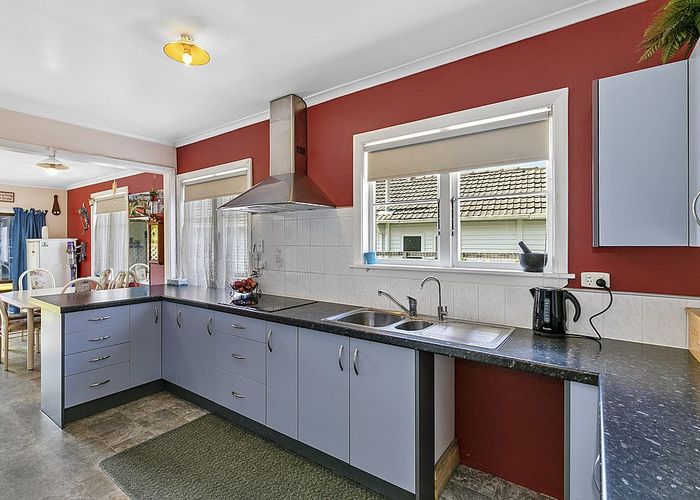  at 7 Gibbs Crescent, Wainuiomata, Lower Hutt