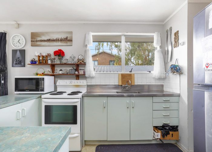  at 25 Crawshaw Drive, Nawton, Hamilton