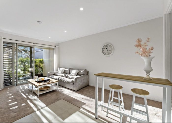  at 11/2 Warrant Officer Lane, Hobsonville, Waitakere City, Auckland