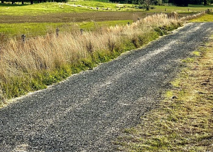  at 83 Otatara Road, Otatara