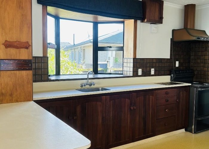  at 80 Balrudry Street, Avonhead, Christchurch City, Canterbury