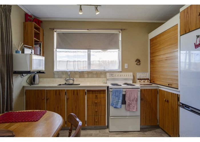  at 2 Roxburgh Street, Glenwood, Timaru
