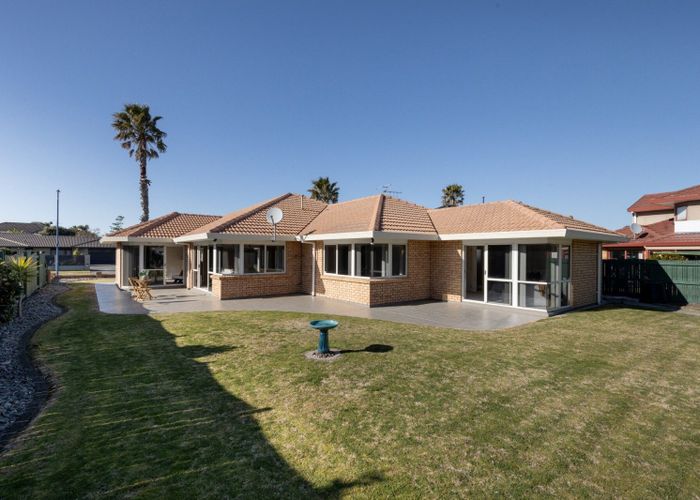  at 4 Monterey Key, Papamoa Beach, Papamoa